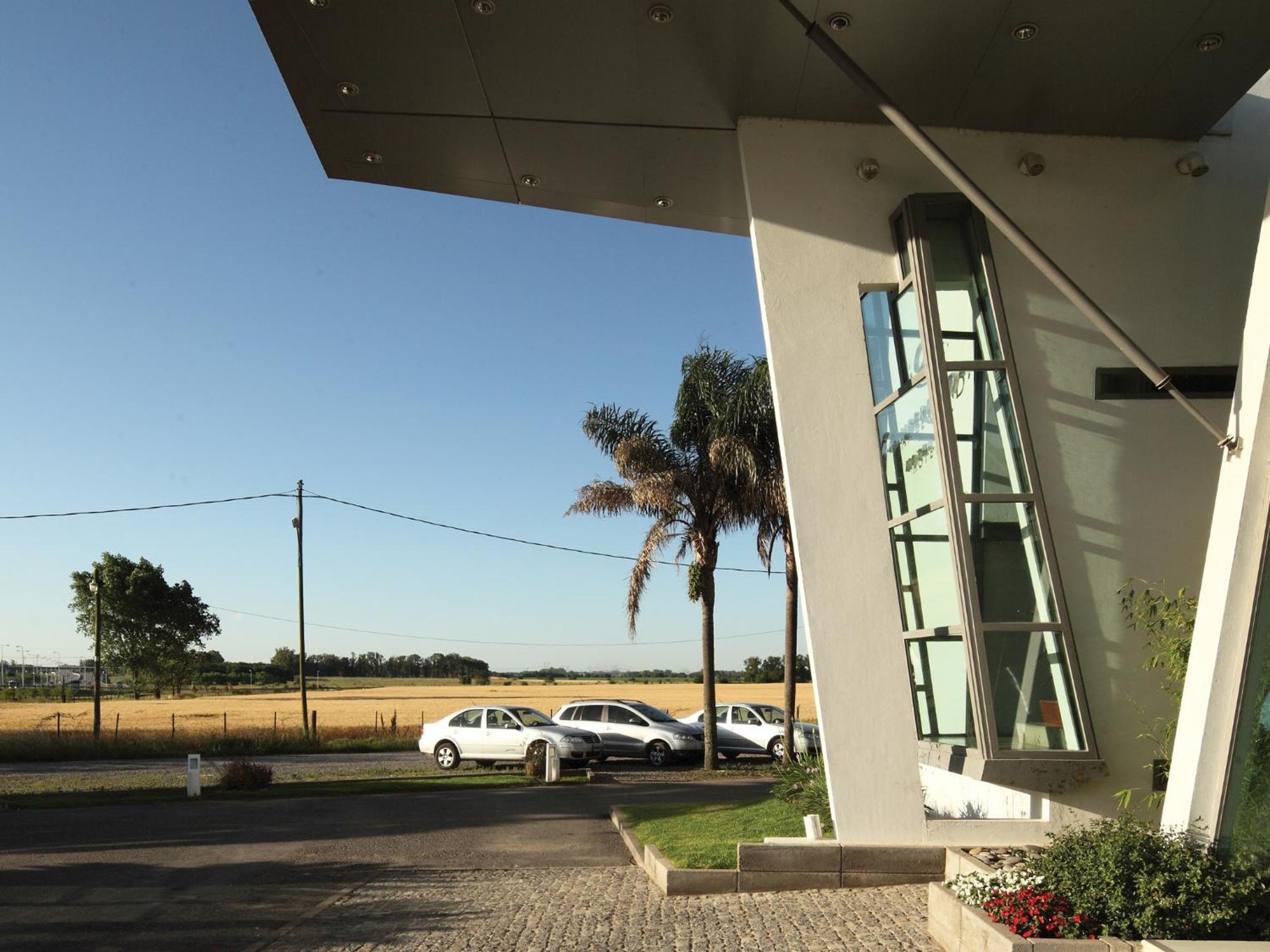 Hotel Camberland Pilar  Exterior foto